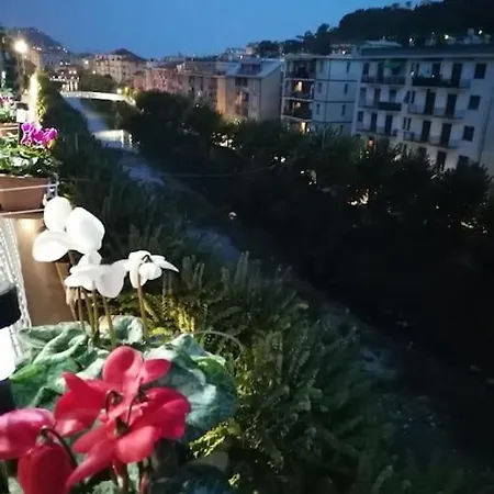 La Conchiglia, Air Conditioning And Parking 펜션 *
